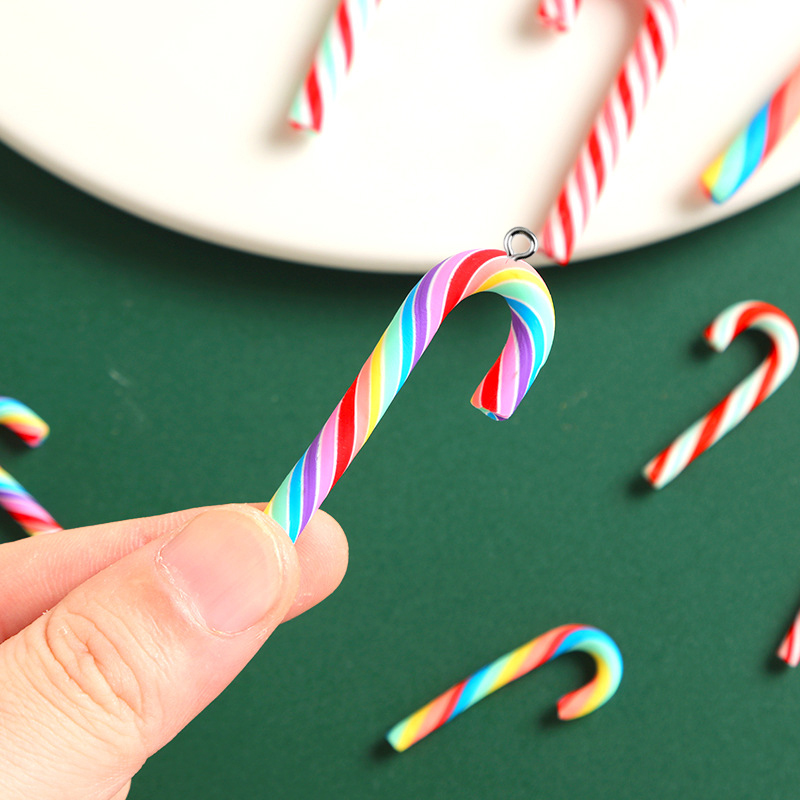 10 個かわいい粘土クリスマスペンダントチャーム樹脂ペンダン - Resin Craft Projects のレビューと価格